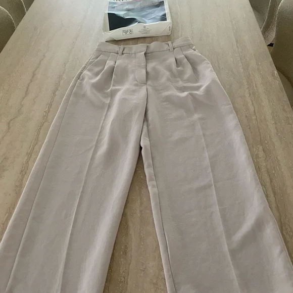 Aritzia Effortless Pants - Picture 2 of 5